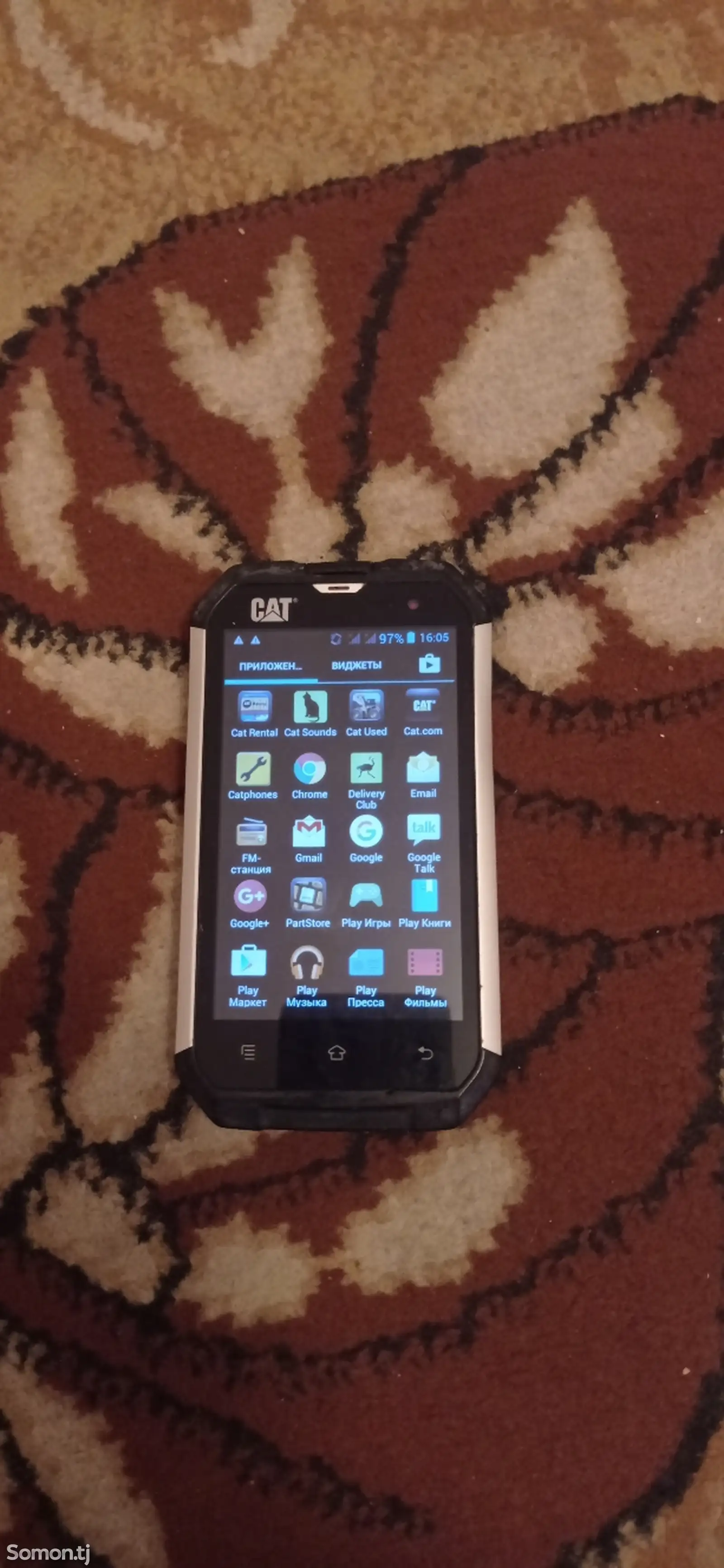 Телефон CAT Dual SIM-1