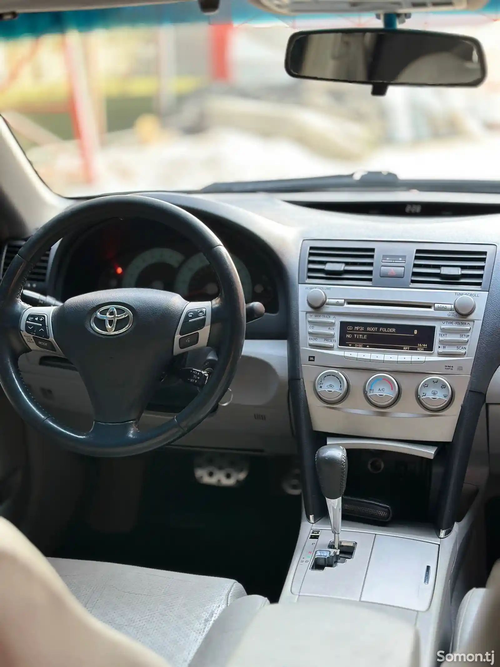 Toyota Camry, 2010-4