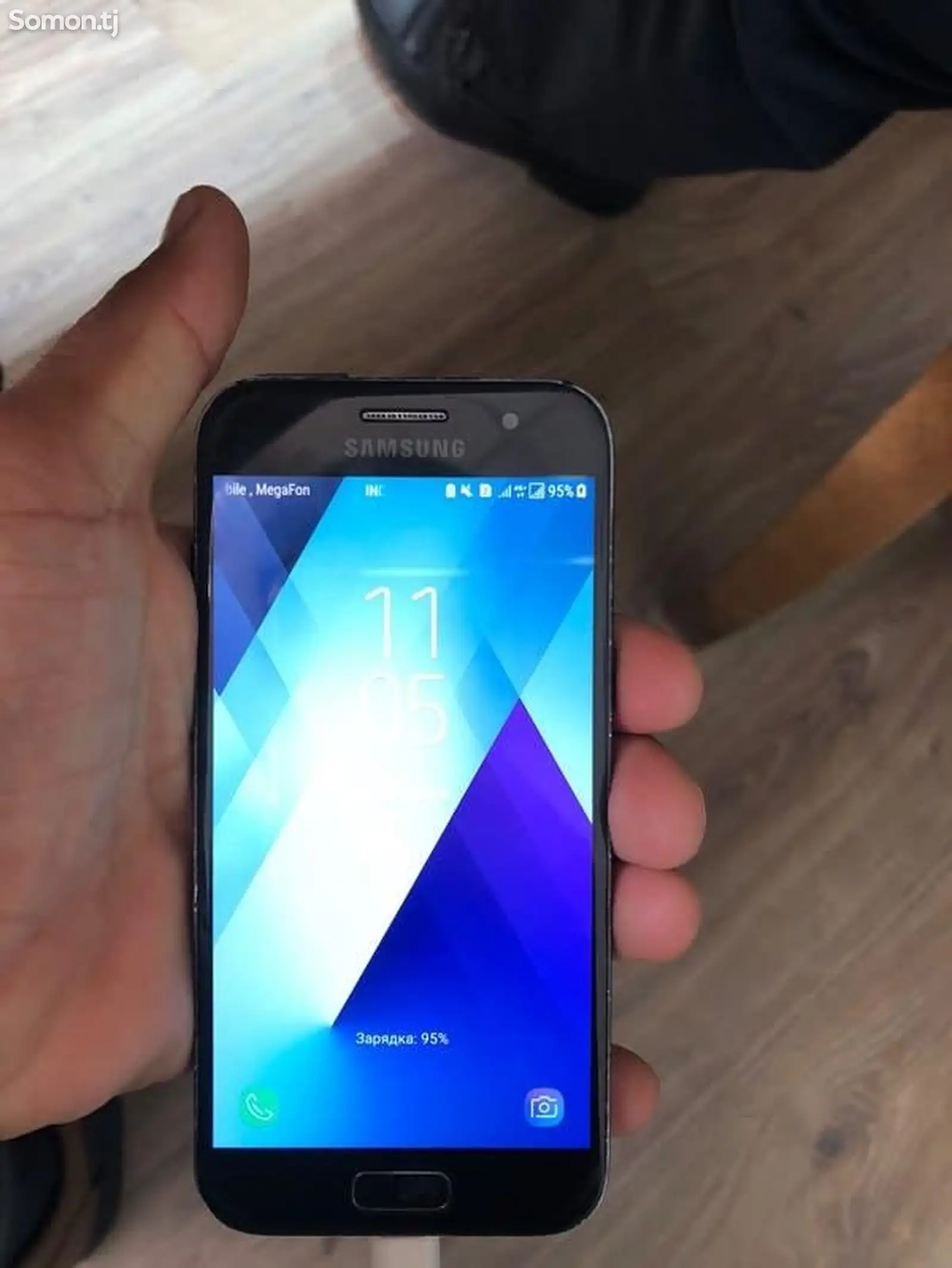 Samsung Galaxy A3-1