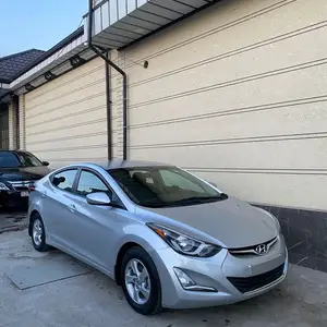 Hyundai Elantra, 2014