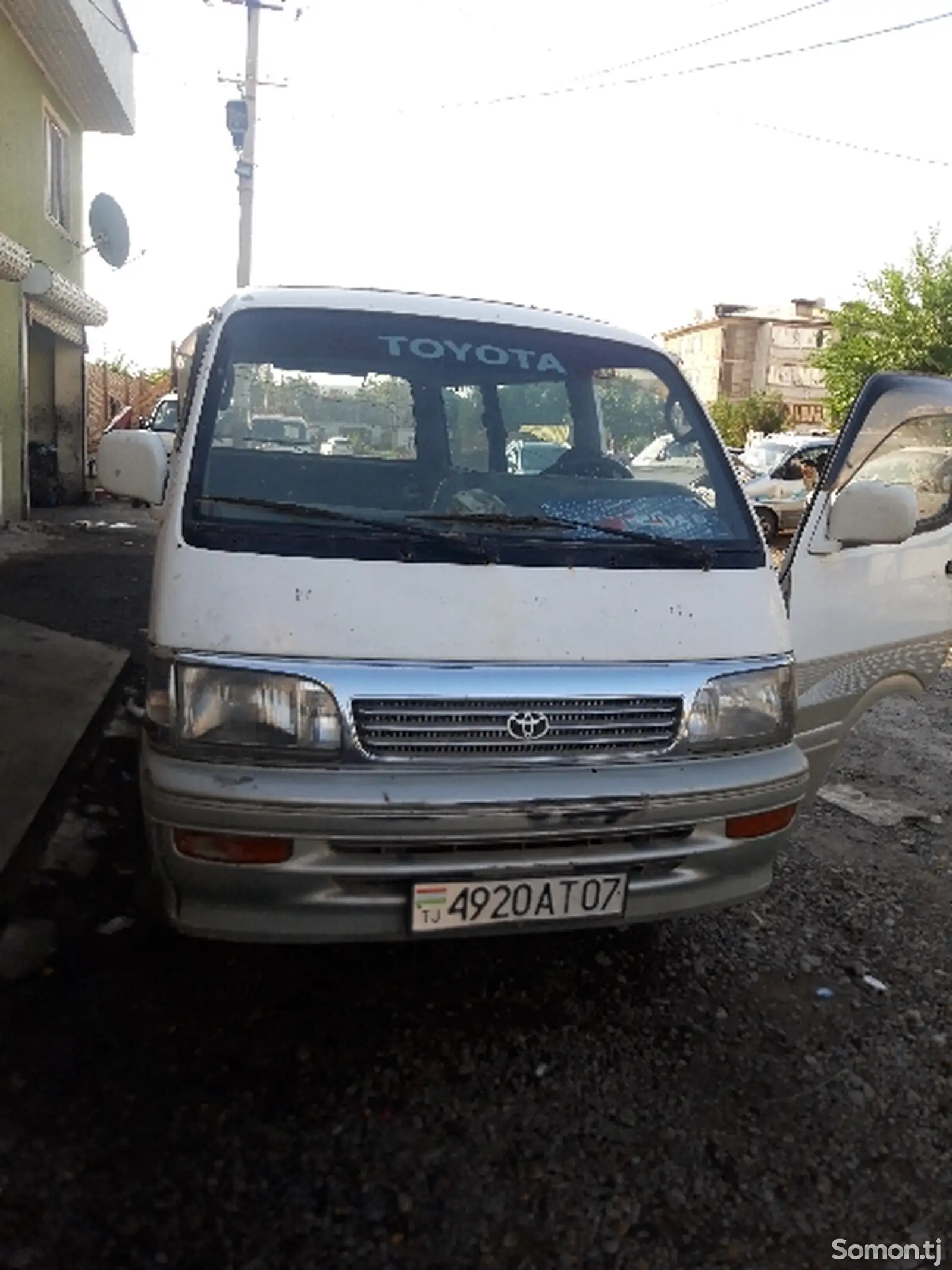 Toyota Hiace, 1996