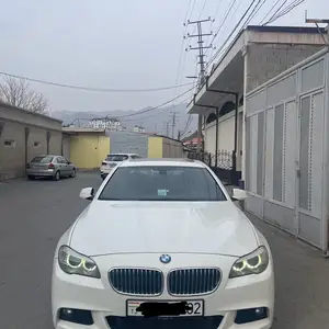 BMW 5 series, 2013