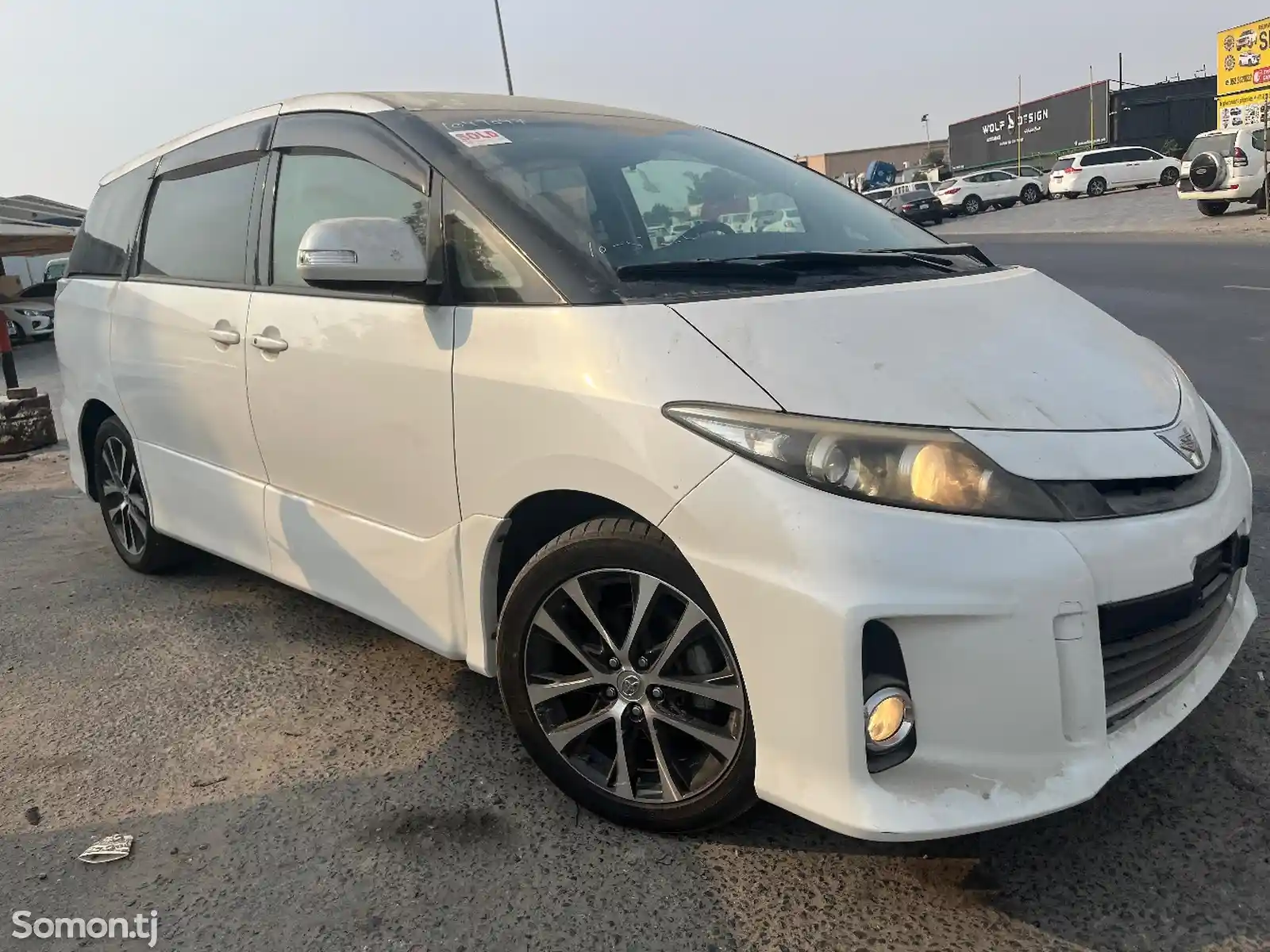 Toyota Estima, 2015-1