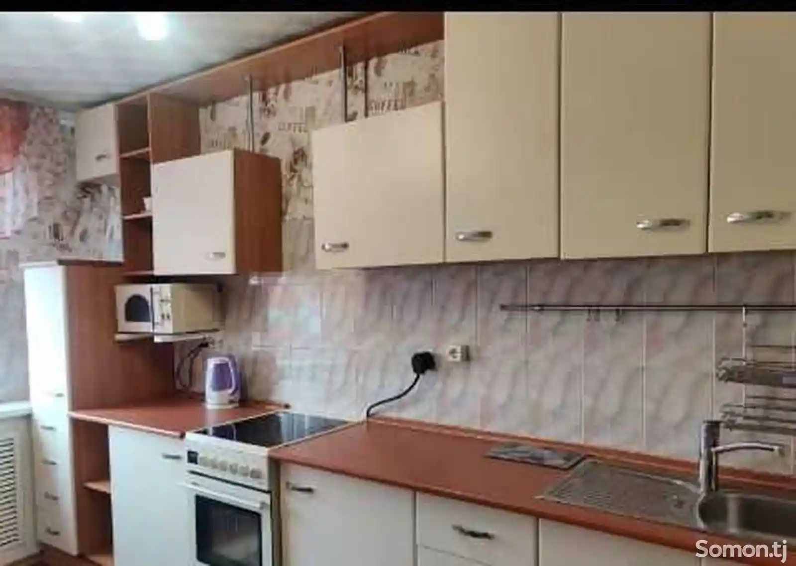 2-комн. квартира, 5 этаж, 65 м², центр, рядом кафе мерве-6