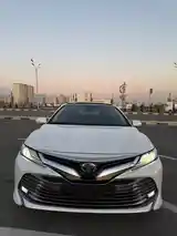 Toyota Camry, 2017-12