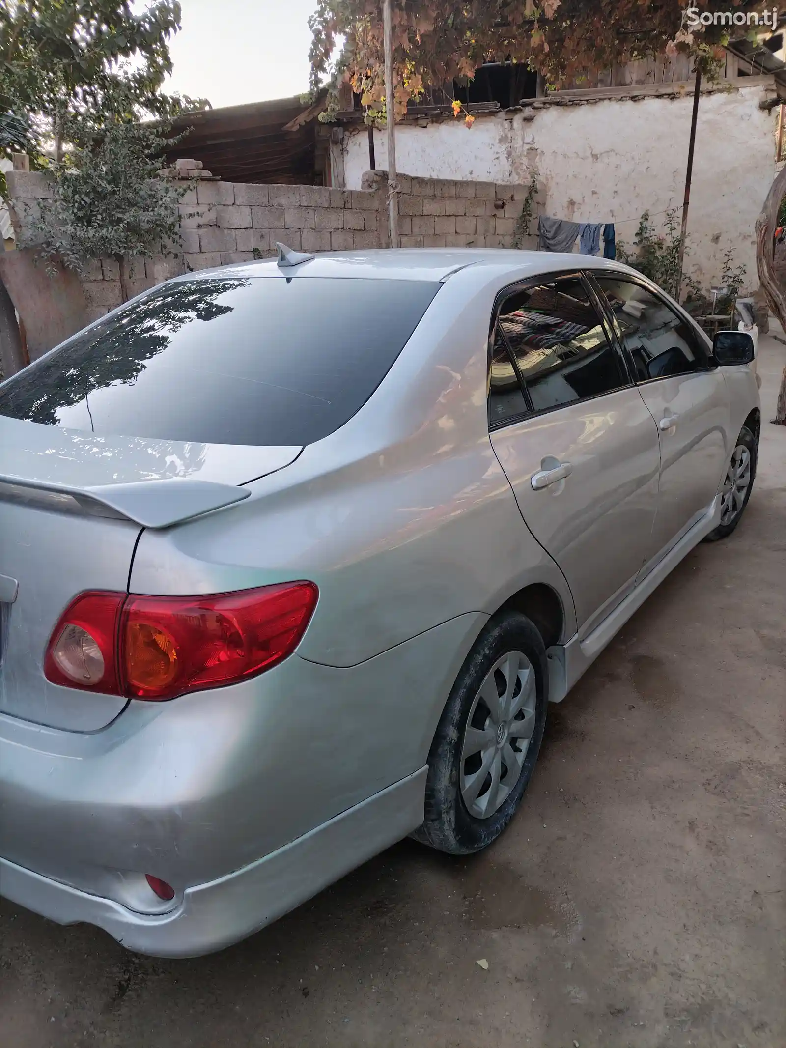 Toyota Corolla, 2010-3