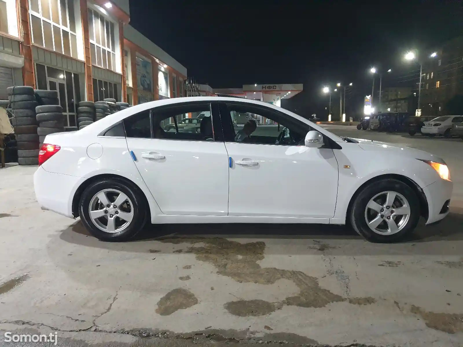 Chevrolet Cruze, 2010-4