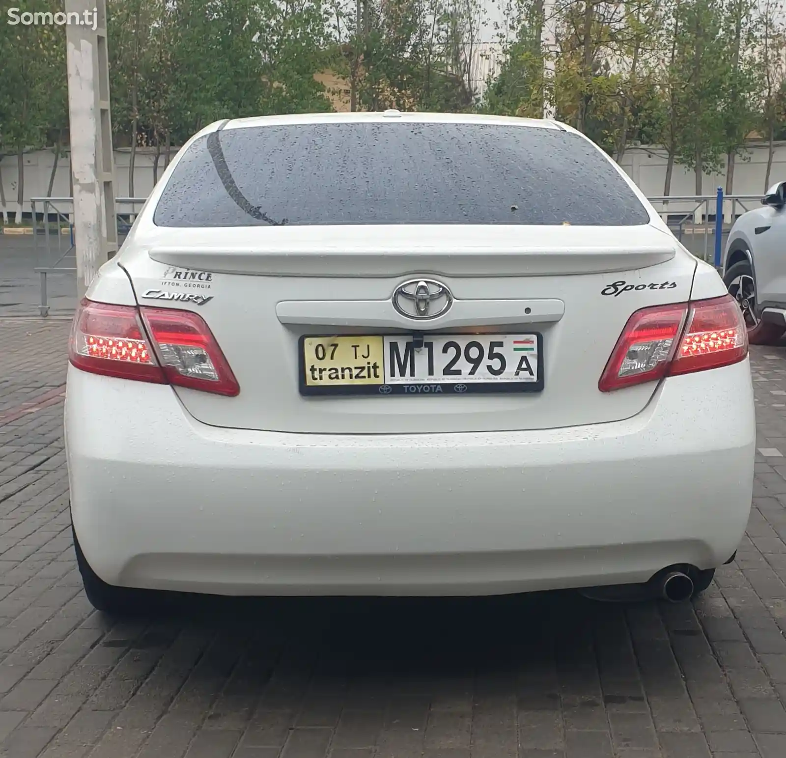 Toyota Camry, 2011-1