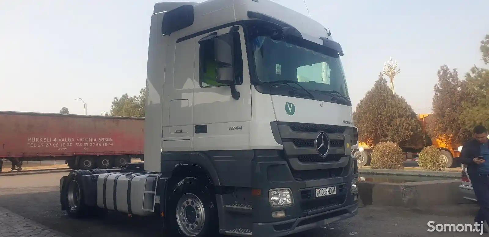 Седельный тягач Mercedes-Benz Actros, 2013-1