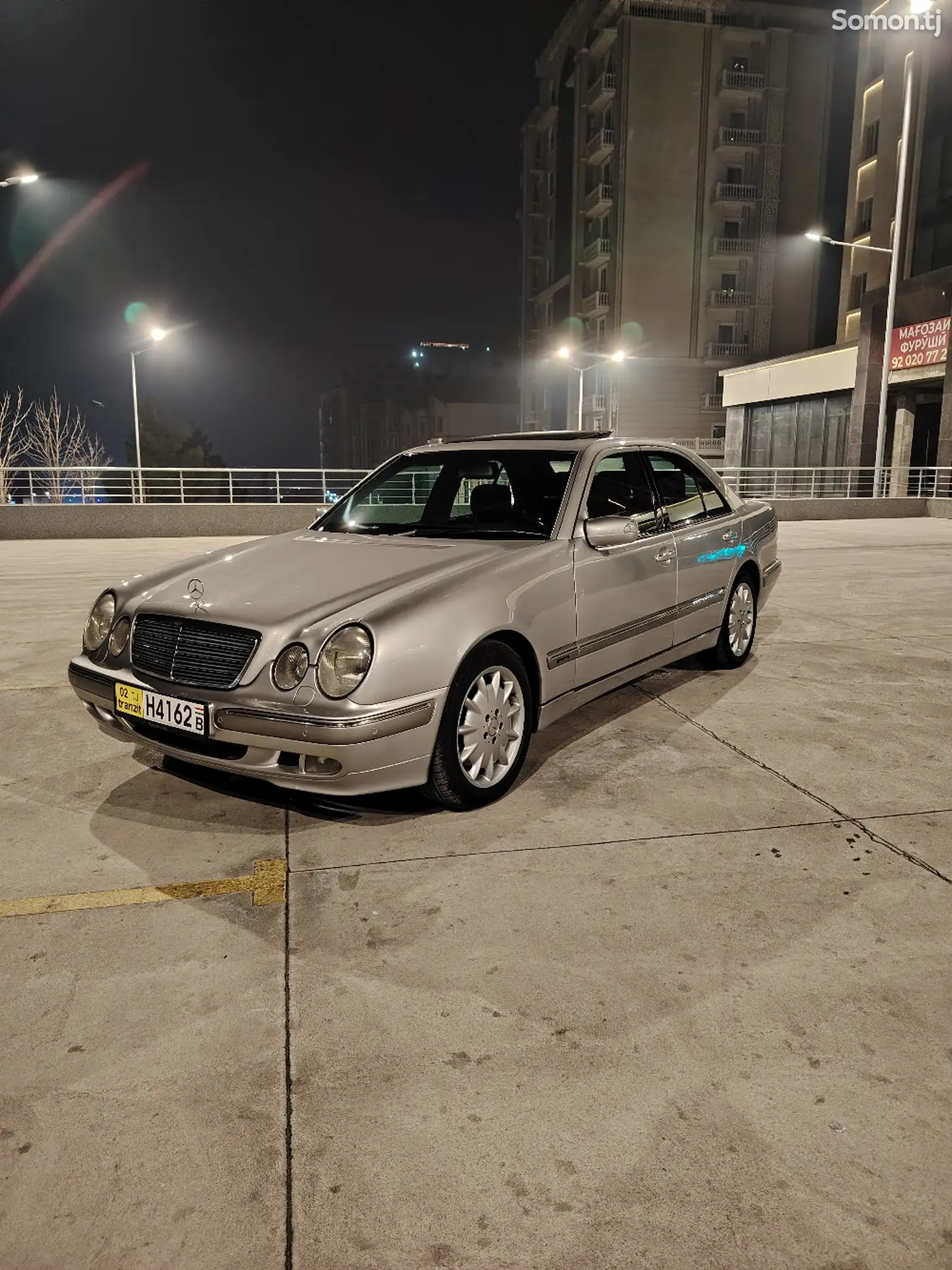 Mercedes-Benz E class, 2002-1