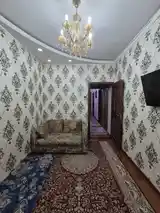 4-комн. квартира, 3 этаж, 105 м², Зарафшон-6