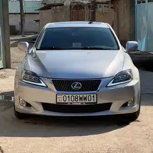Lexus IS series, 2008
