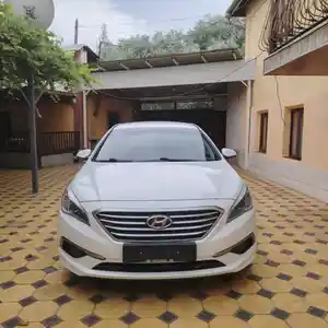 Hyundai Sonata, 2016