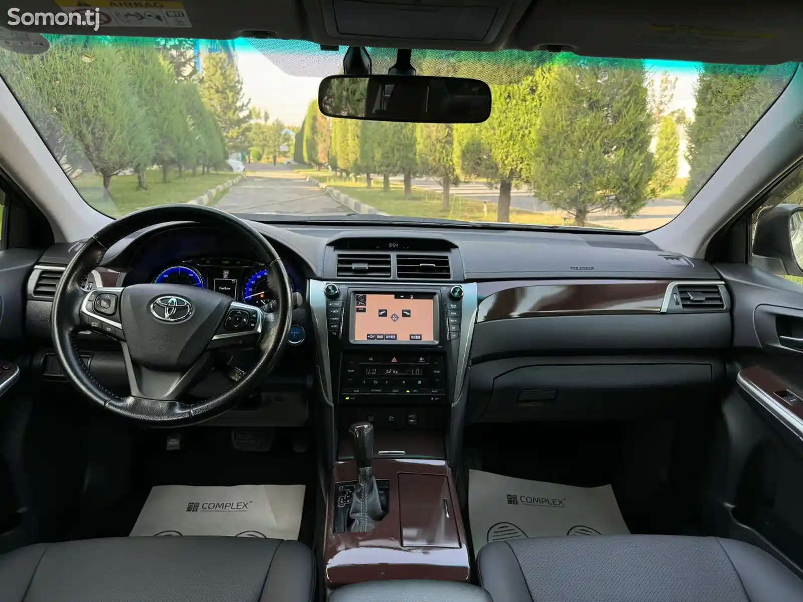 Toyota Camry, 2015-7