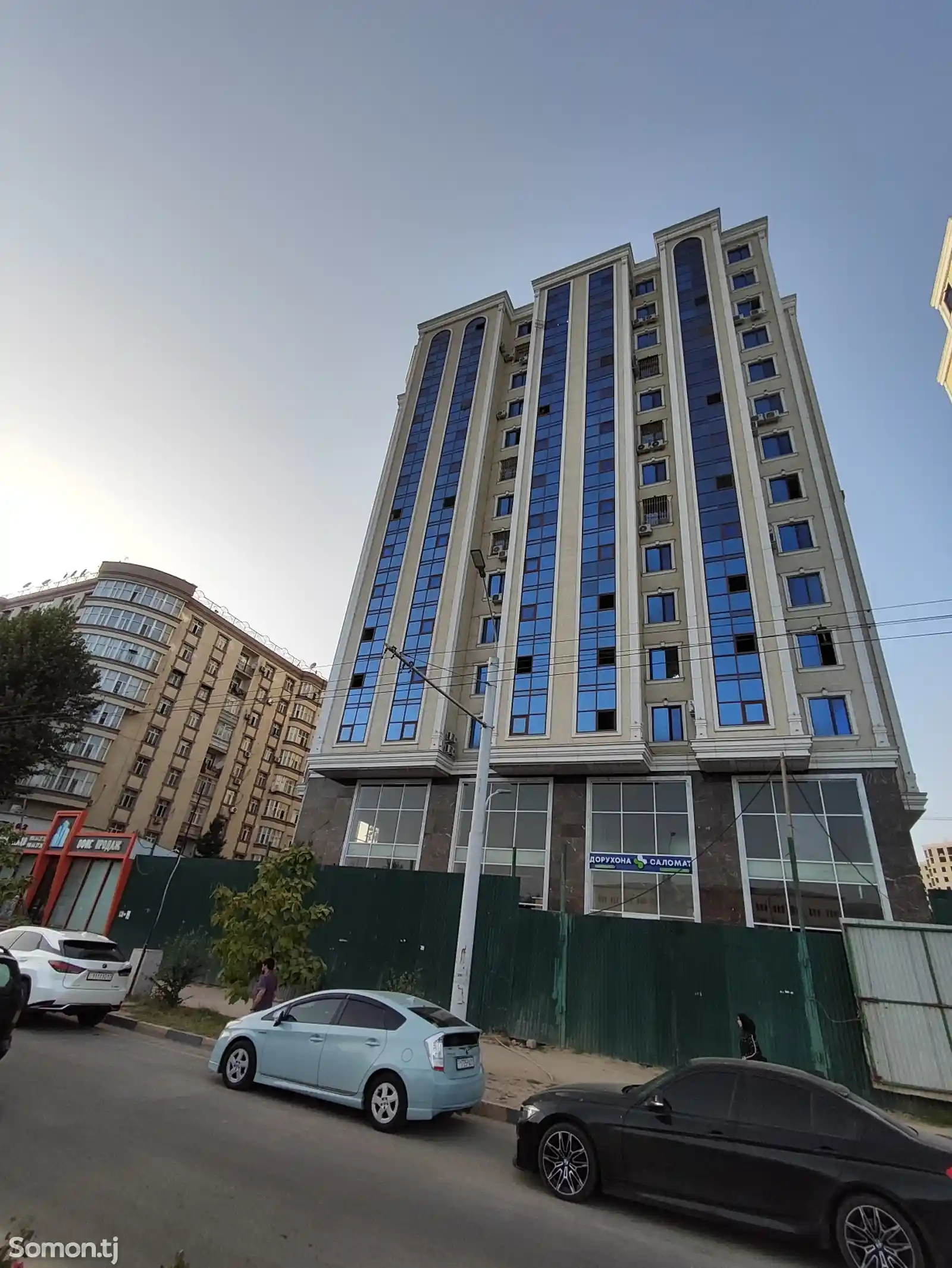 3-комн. квартира, 13 этаж, 68 м², 102мкр-16