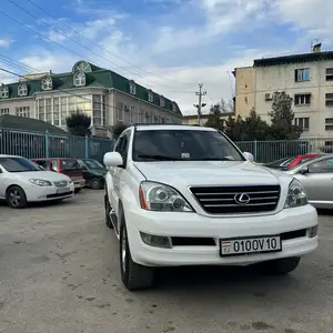 Lexus LX series, 2005