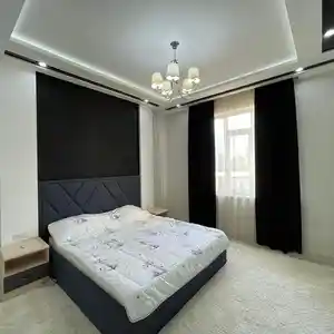 2-комн. квартира, 5 этаж, 80 м², 32мкр