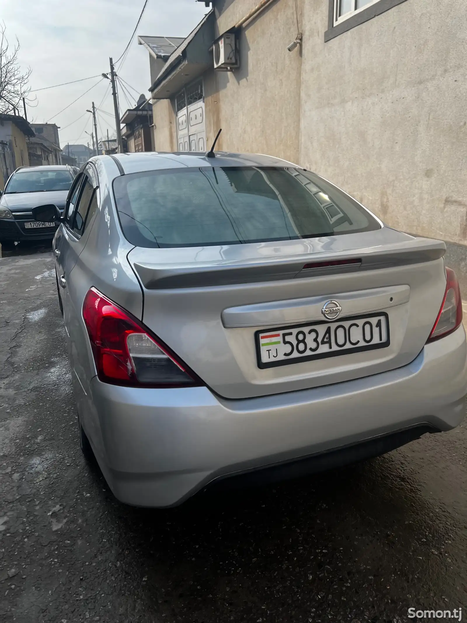 Nissan Sunny, 2015-1