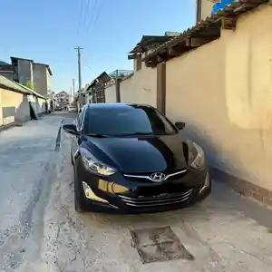 Hyundai Elantra, 2015