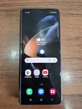 Samsung Galaxy Z Fold 4 Ultra-2