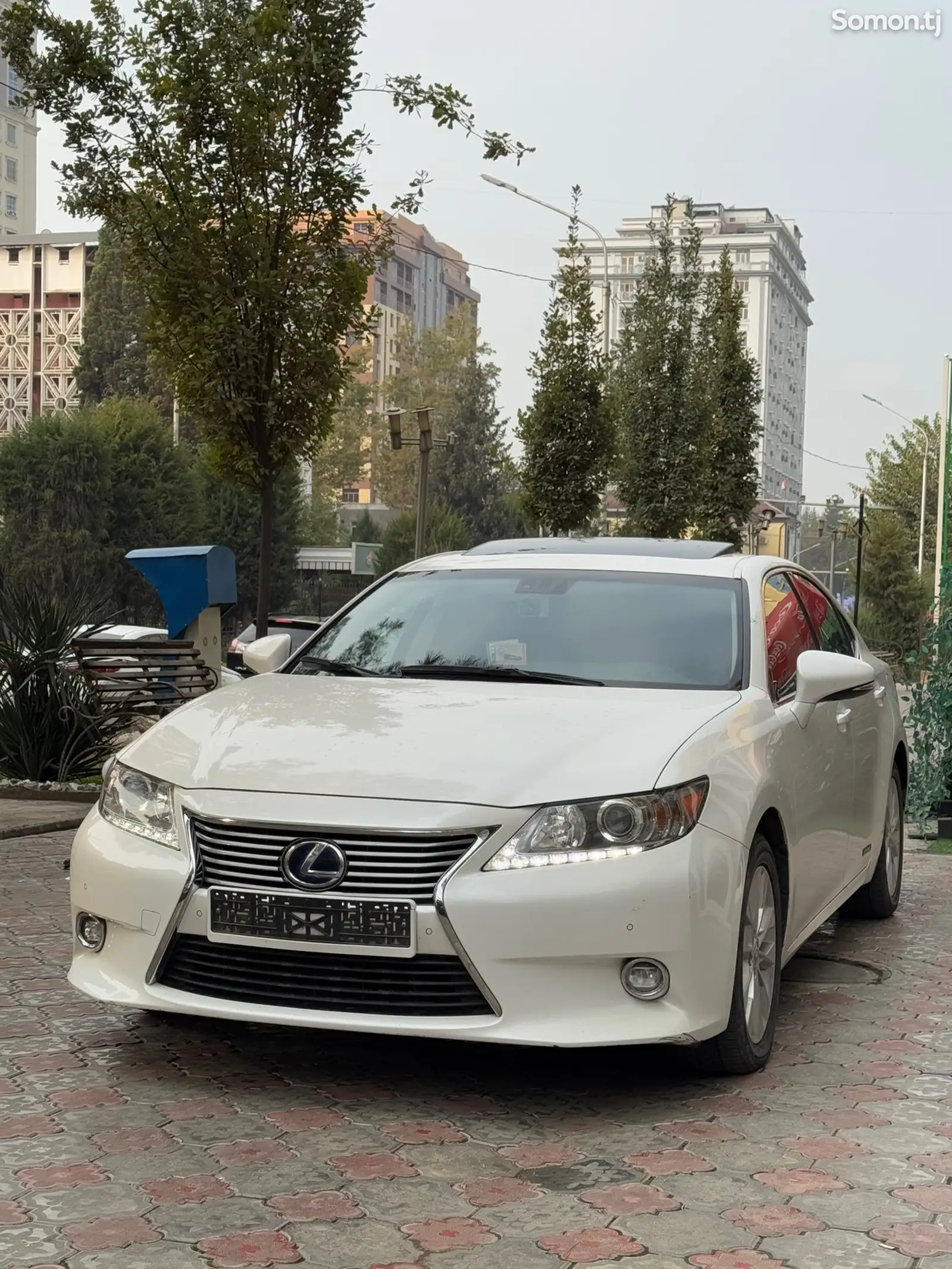 Lexus ES series, 2014-1