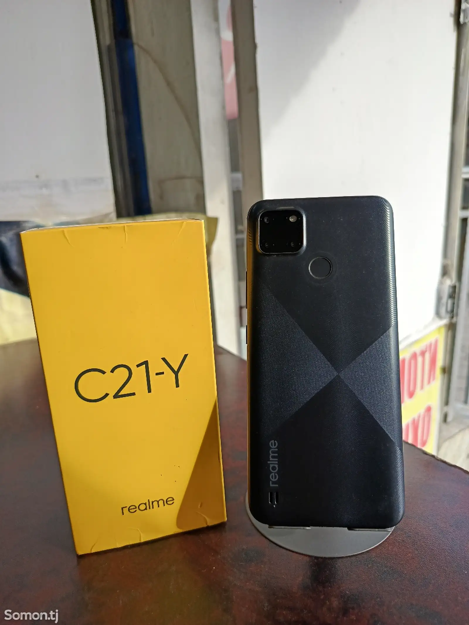 Realme c21y 4/64gb-1