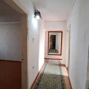 4-комн. квартира, 4 этаж, 80 м², Профсоюз, Автовокзал