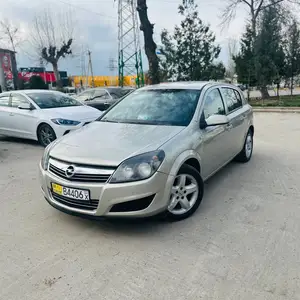 Opel Astra H, 2009