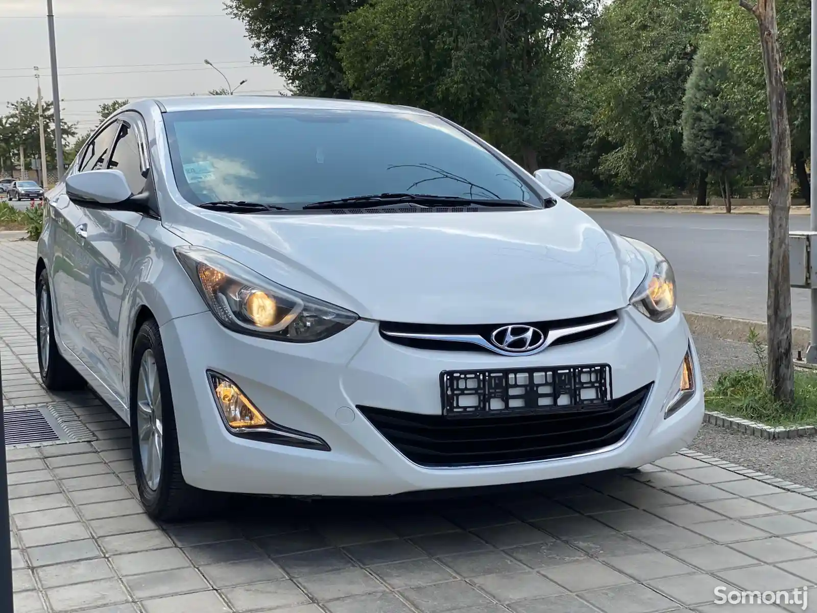 Hyundai Avante, 2015-3