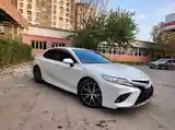 Toyota Camry, 2018-4