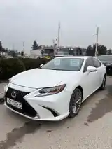 Lexus ES series, 2015-2