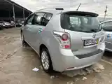 Toyota Corolla Verso, 2011-4