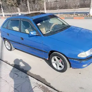 Opel Astra F, 1992