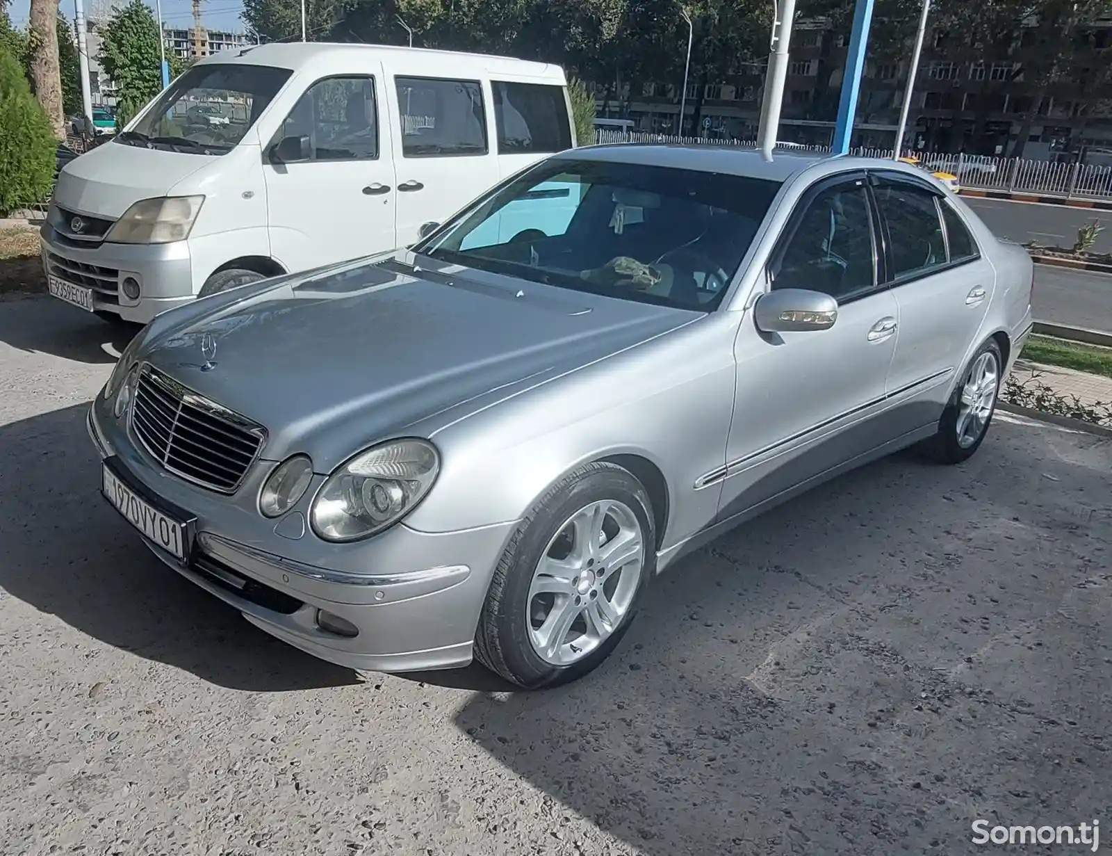 Mercedes-Benz E class, 2004-4