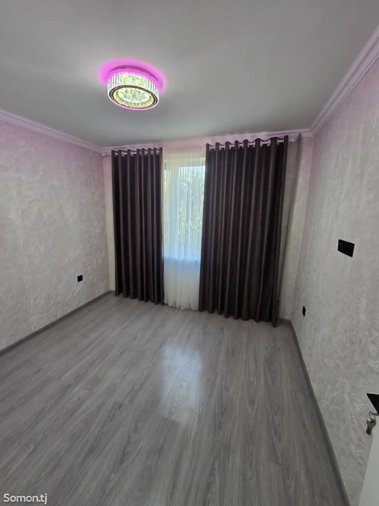 4-комн. квартира, 2 этаж, 80 м², фирдавси-2