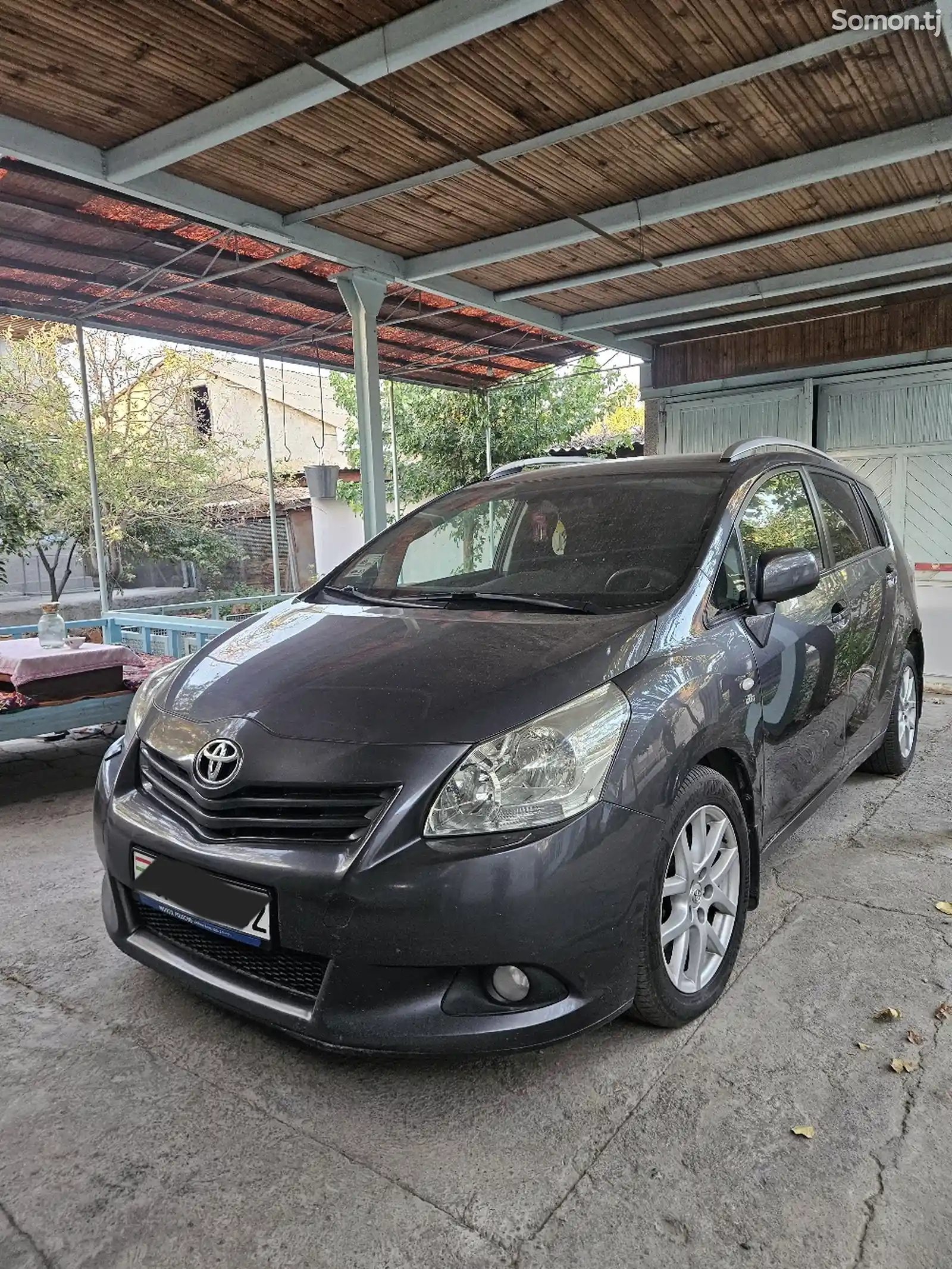 Toyota Corolla Verso, 2010-1