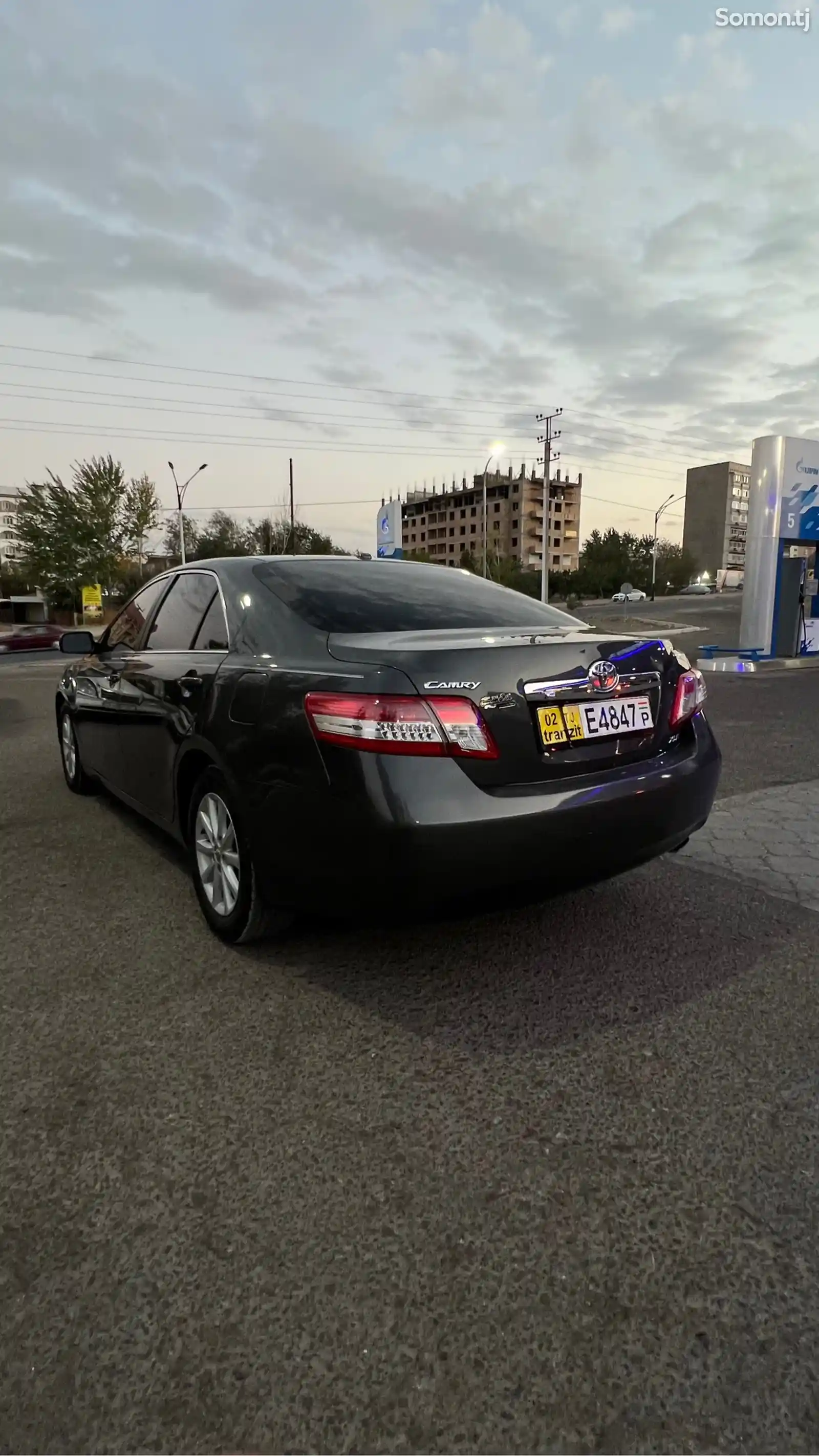 Toyota Camry, 2010-5