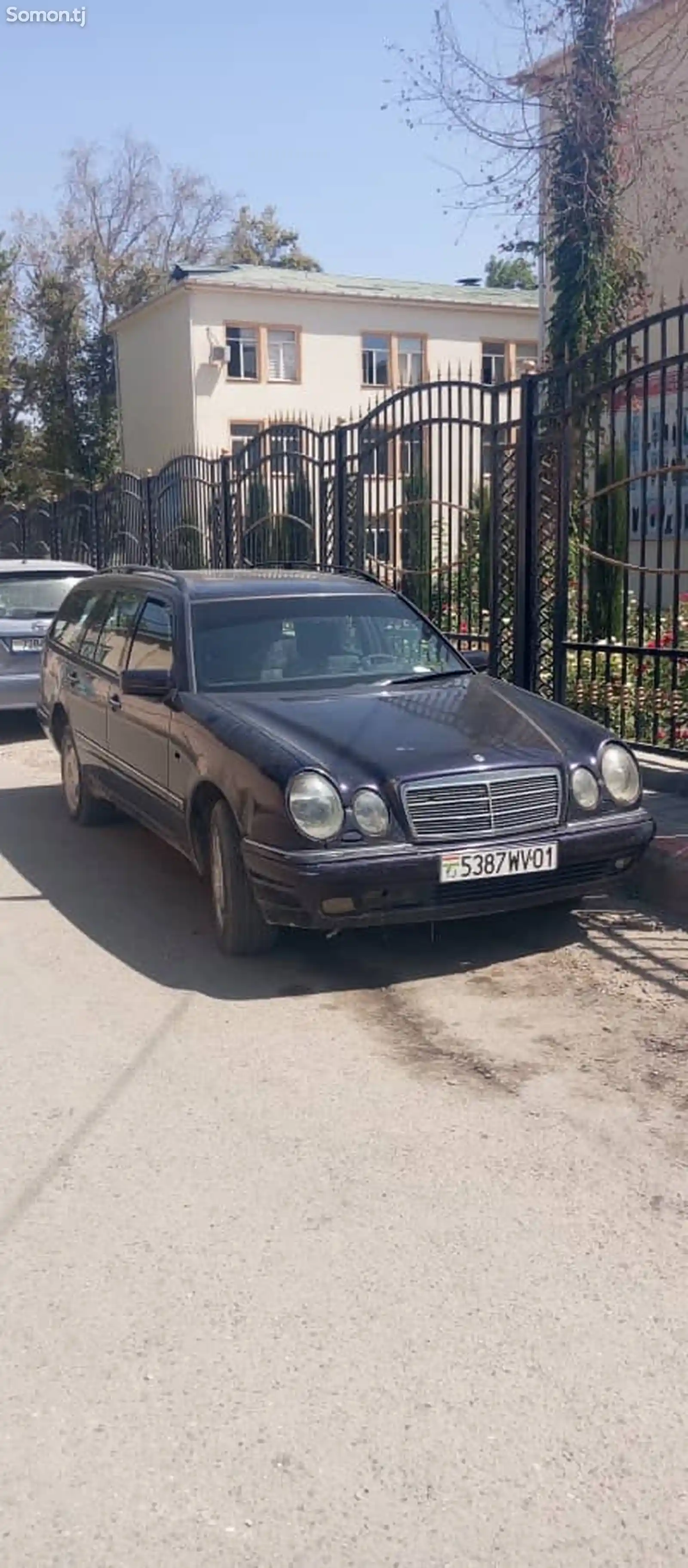 Mercedes-Benz E class, 1997-4