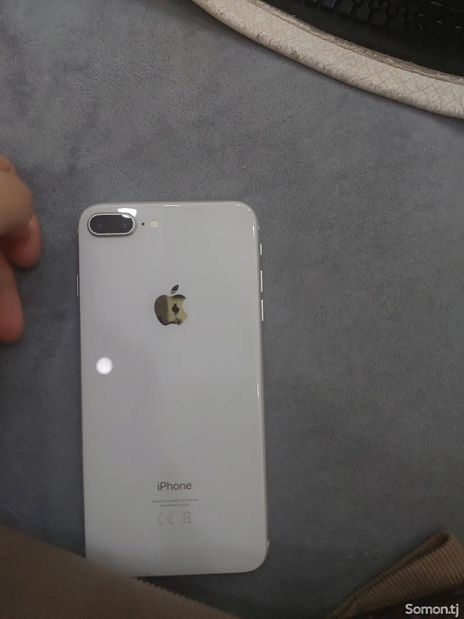 Apple iPhone 8 plus, 256 gb, Silver на запчасти-1