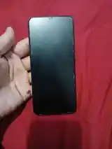 Телефон Realme-3