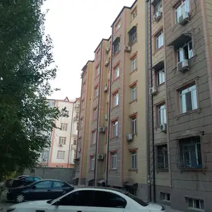 2-комн. квартира, 6 этаж, 74 м², 33мкр