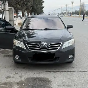 Toyota Camry, 2011