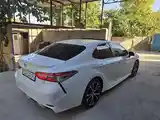 Toyota Camry, 2018-2