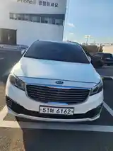 Kia Carnival, 2015-2