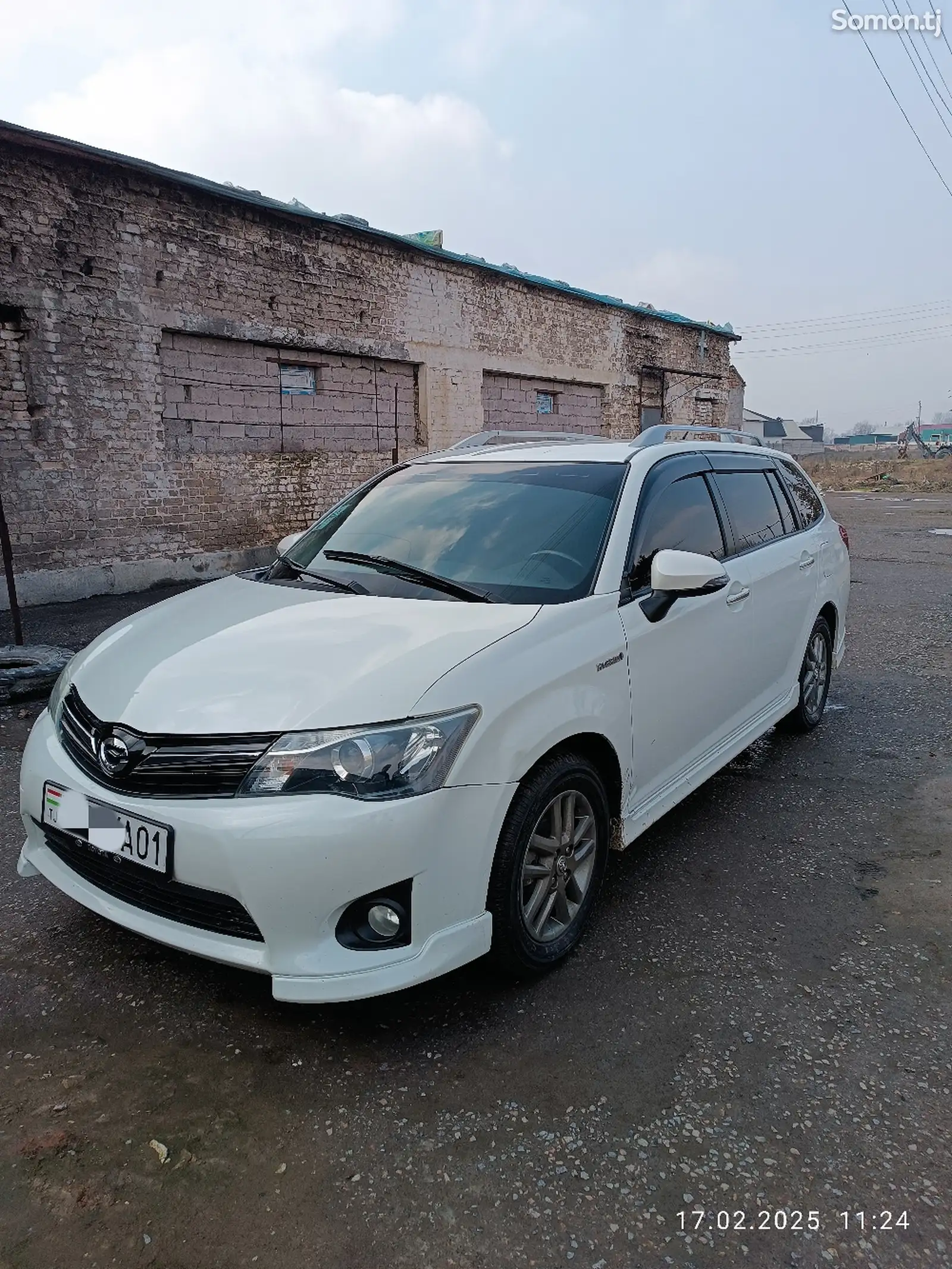 Toyota Fielder, 2013-1