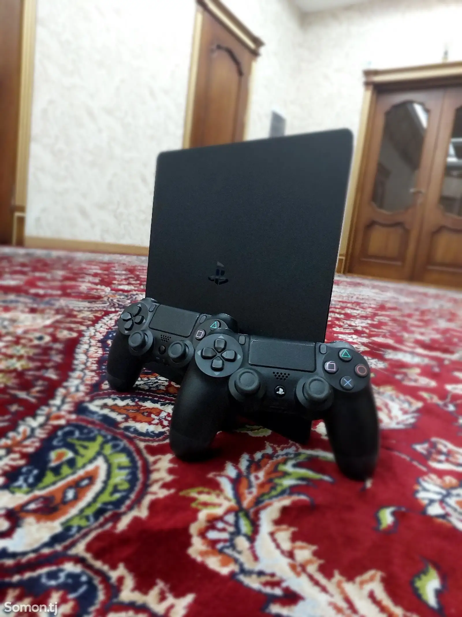 Игровая приставка Sony playstation 4-1