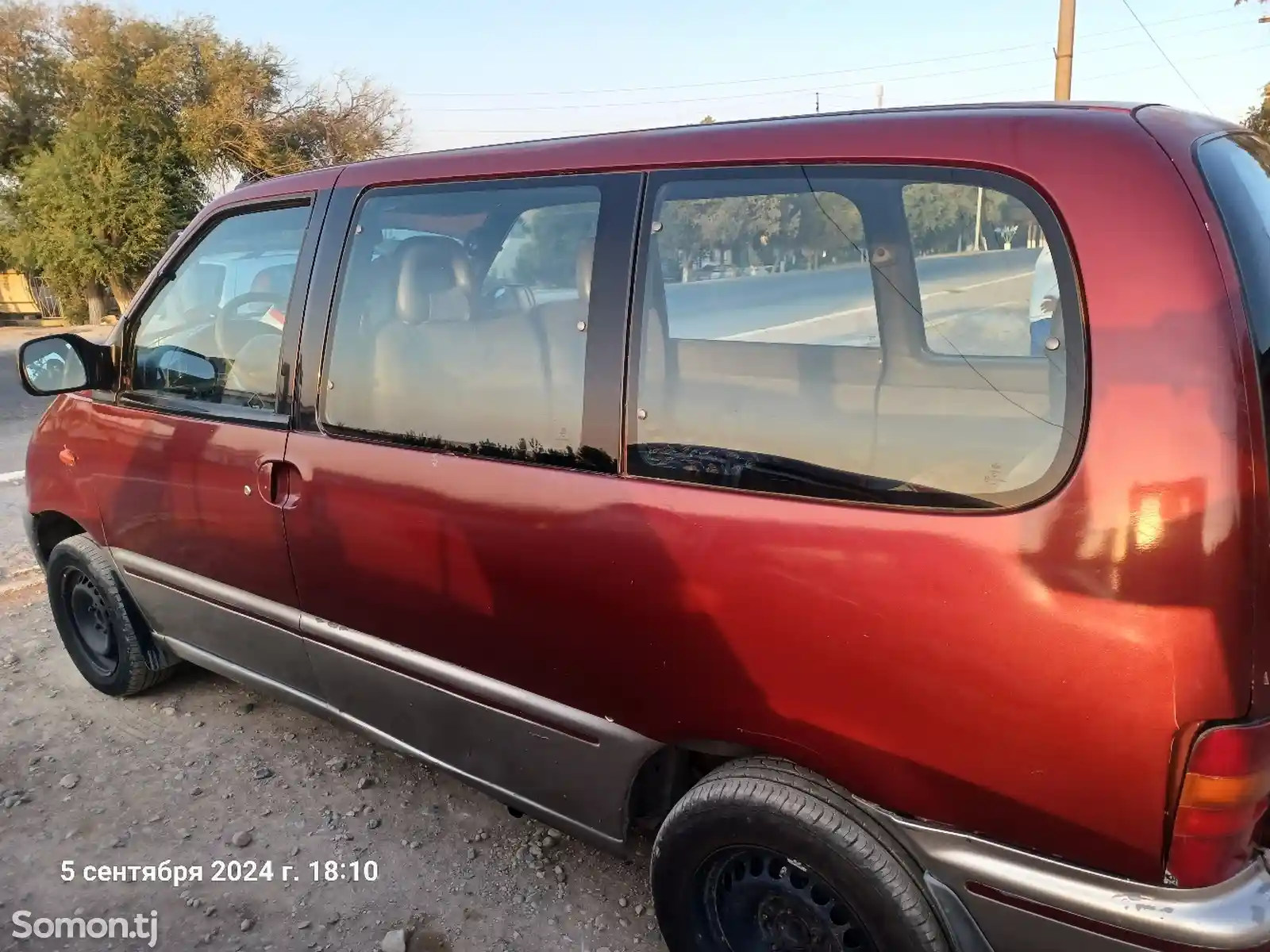 Nissan Serena, 1997-5