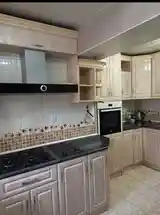 4-комн. квартира, 2 этаж, 82м², Сино-2