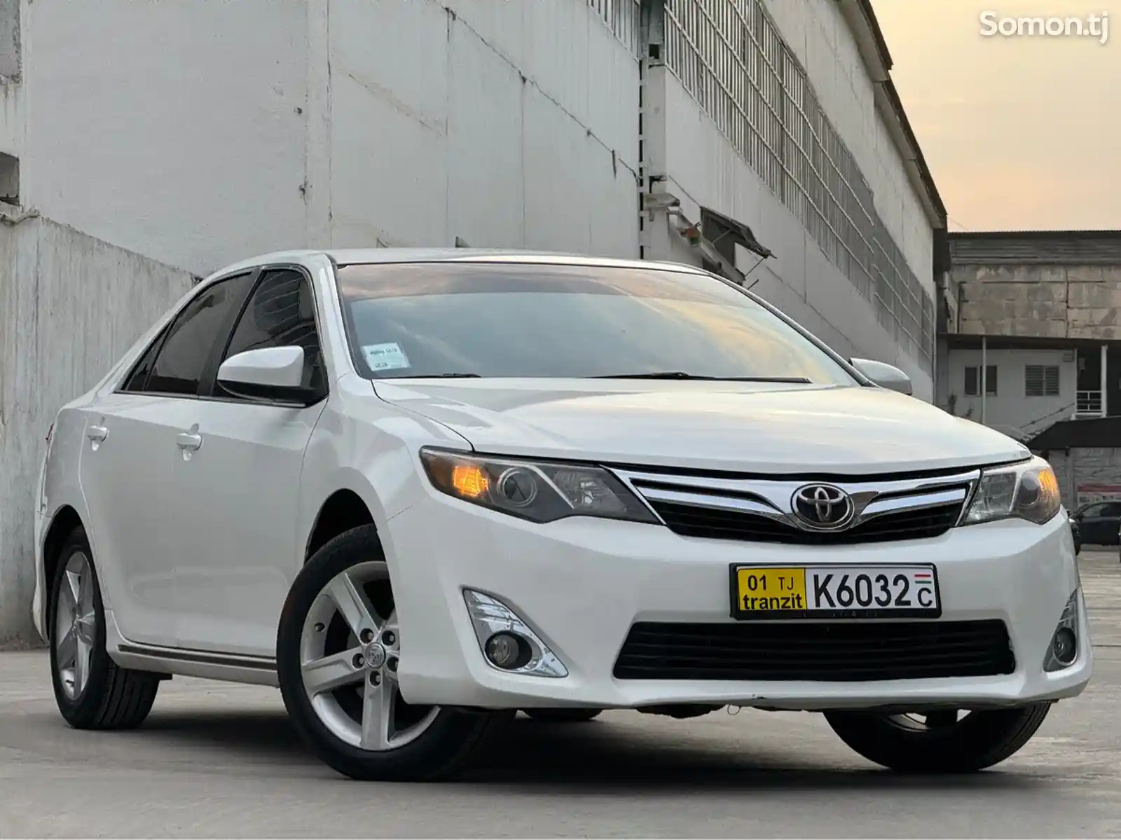 Toyota Camry, 2012-7