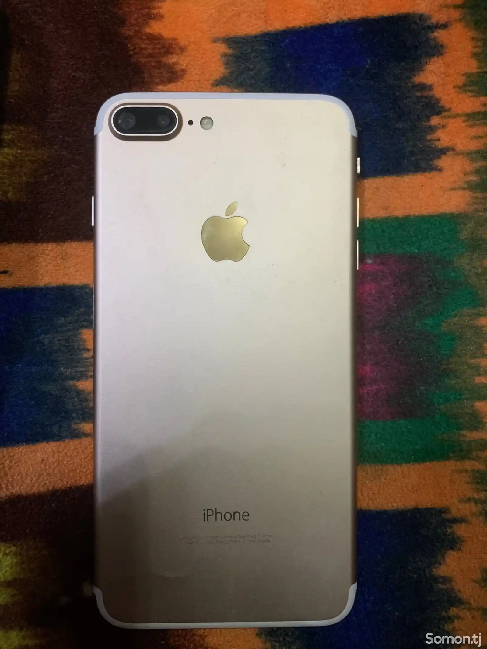Apple iPhone 7 plus-2
